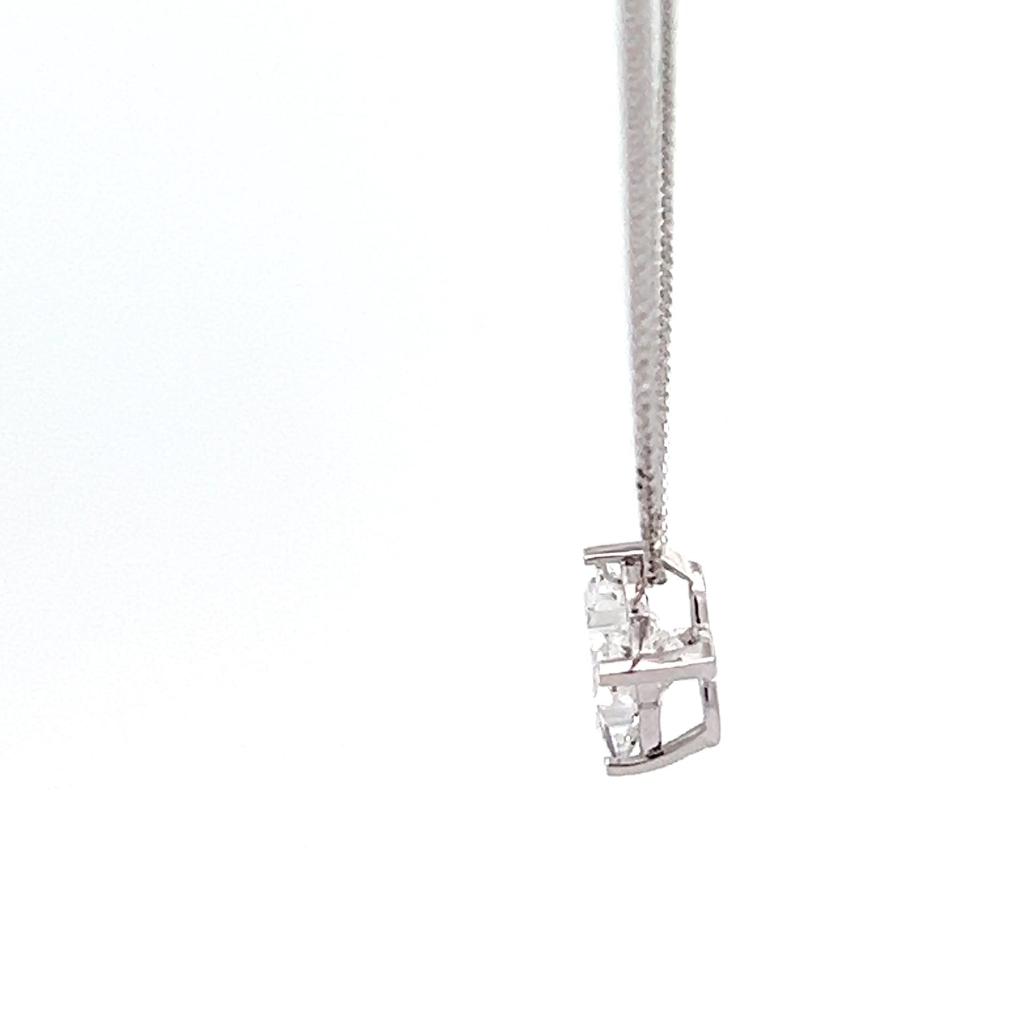 Lily-cut 2.09ct Lab-grown Diamond Necklace in Platinum