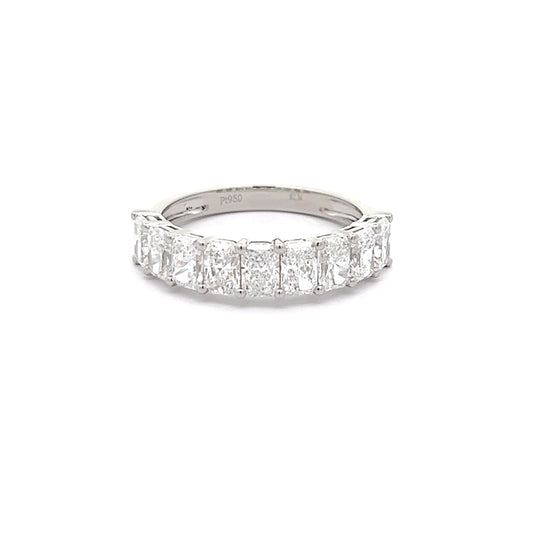 Radiant Cut Lab-grown Diamond Ring in Platinum